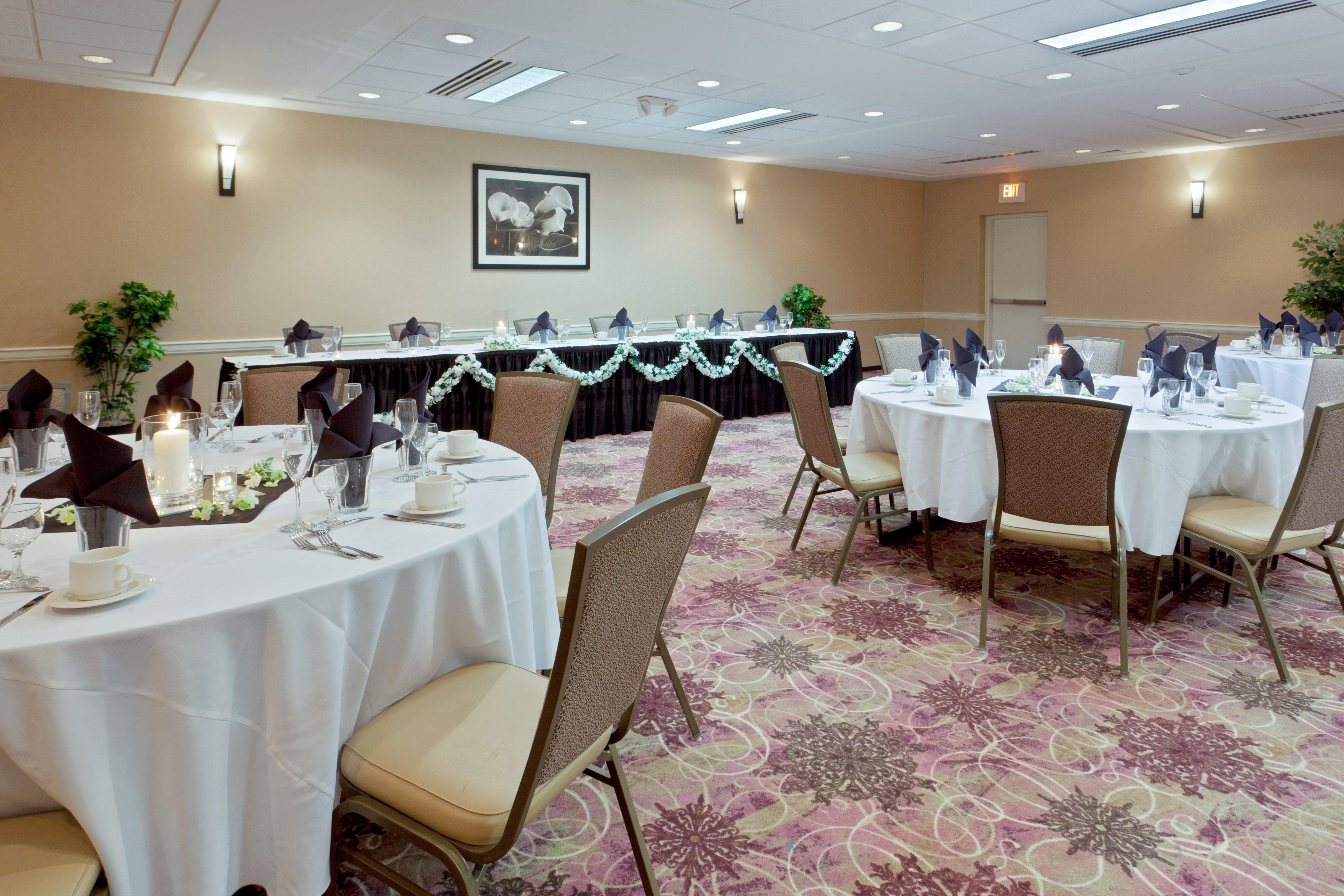 Hotel Armoni & Orangeburg