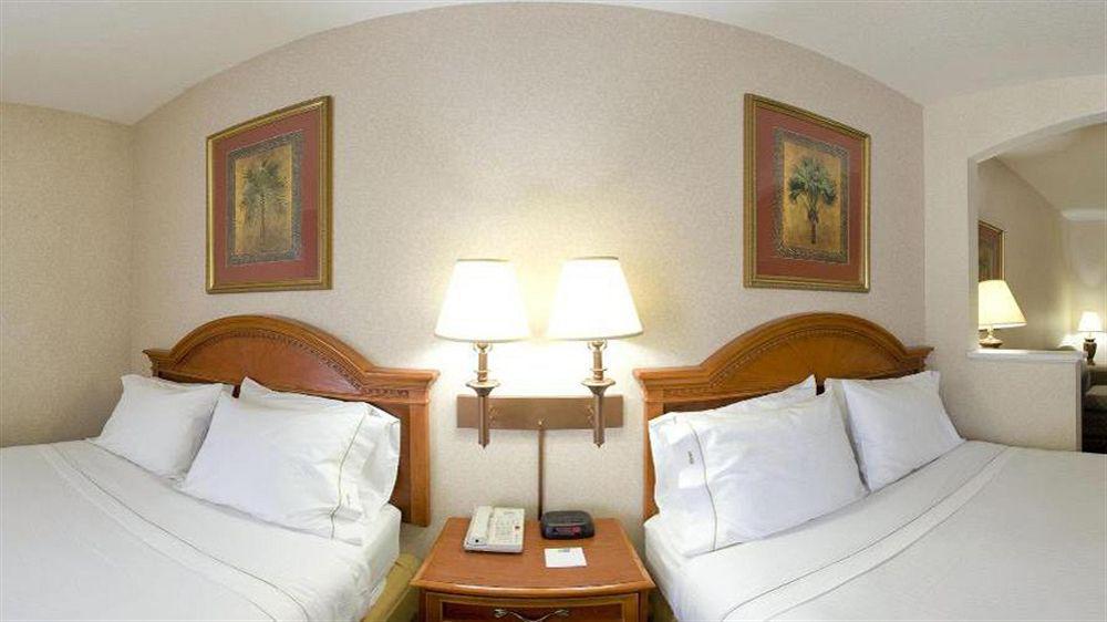 Hotel Armoni &